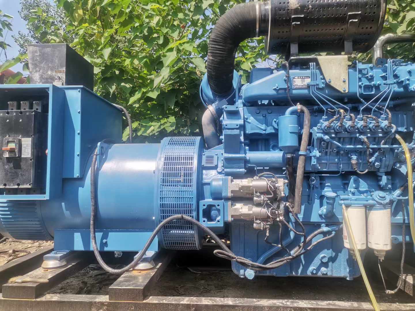 二道江详细说明降低 800kW 柴油发电机输出电流波动的方法