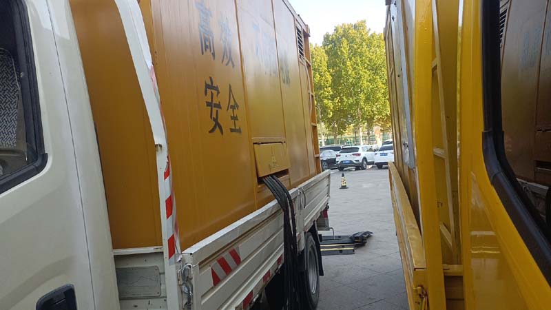 二道江如何判断柴油发电机组和UPS电源的切换时间是否符合要求？